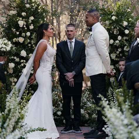 waller plum wedding|Vegas wedding: Aces star Kelsey Plum marries Raiders Pro。